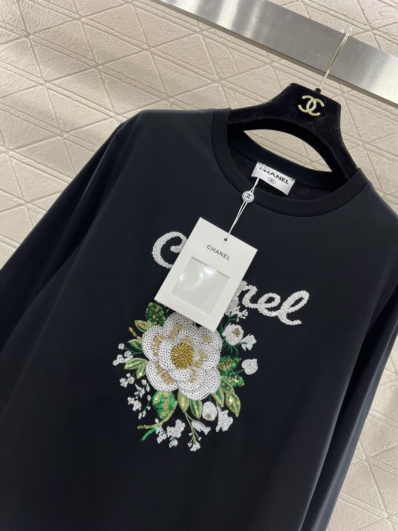 Chanel T-Shirts